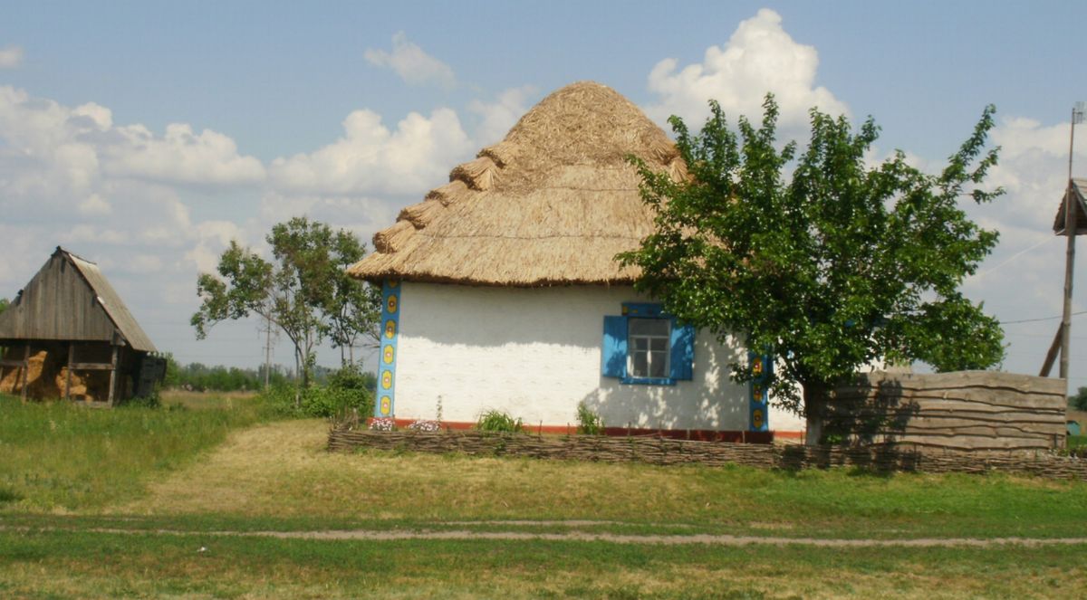 Этнографический парк Казачья Хата Галушковка