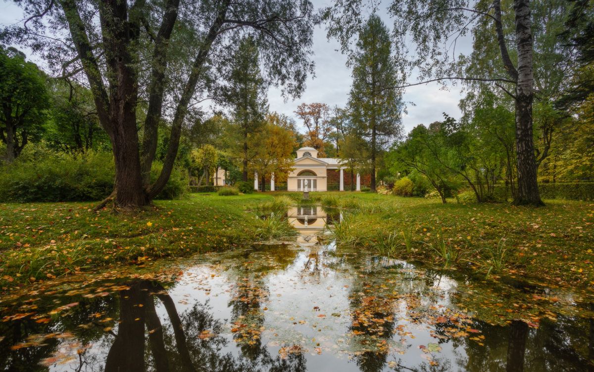 Павильон Вольер