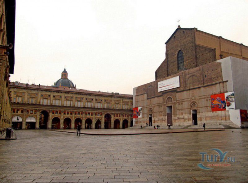Пьяцца Маджоре