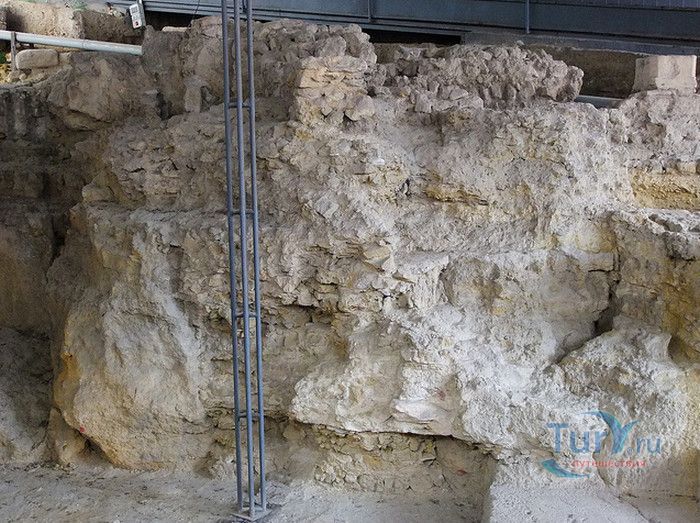 Музей Римского Театра в Лиссабоне