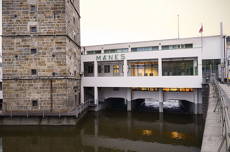 Adolf Loos Apartment and Gallery