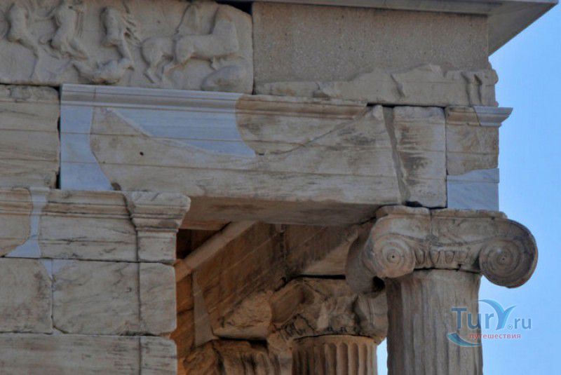 Храм Ники Аптерос