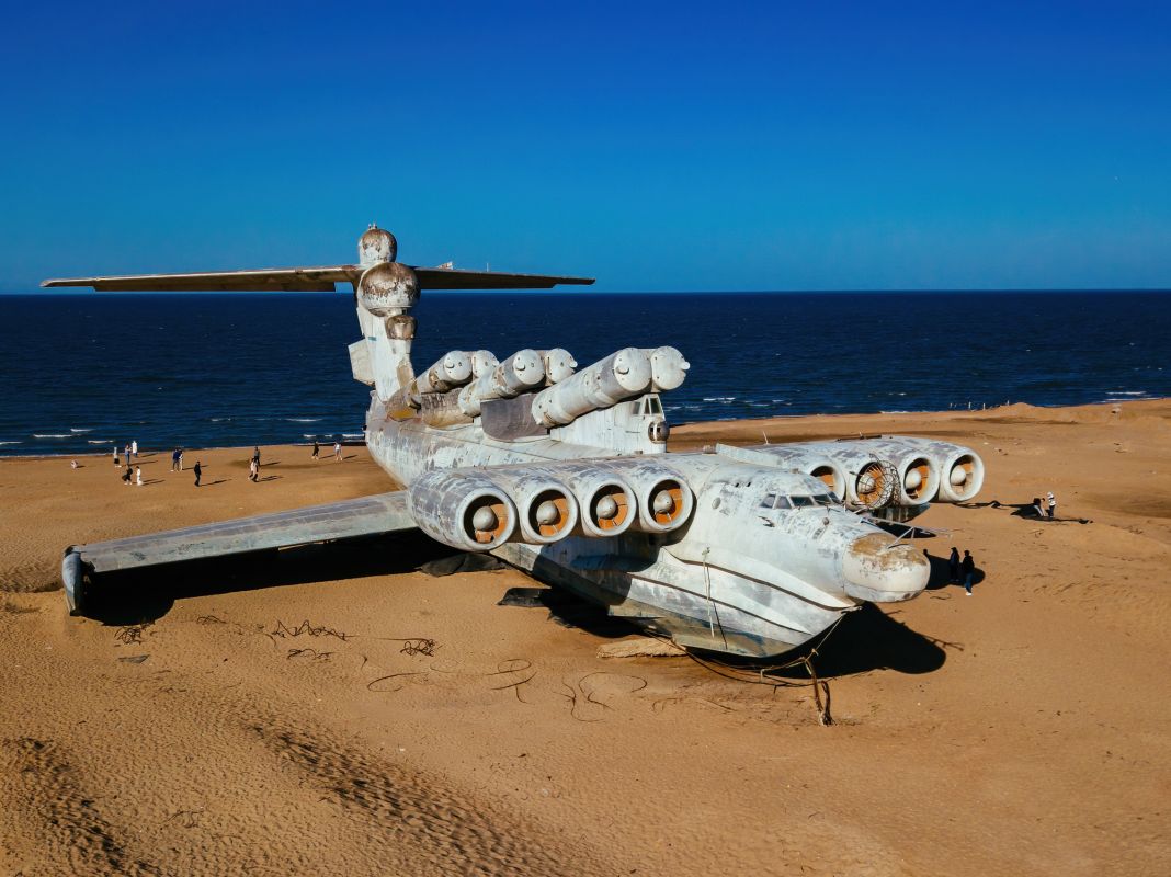 Ракетоносец-экраноплан «Лунь»