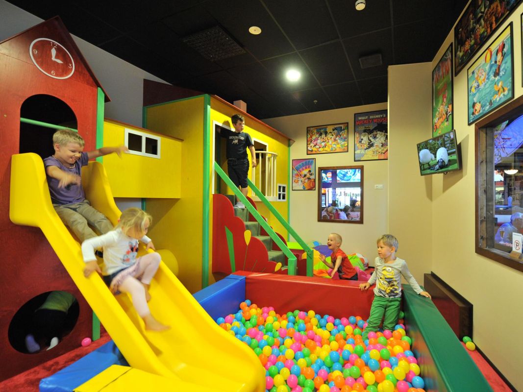 Ресторан BabyBack Ribs & BBQ в центре Виймси