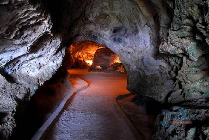 Пещеры Хато