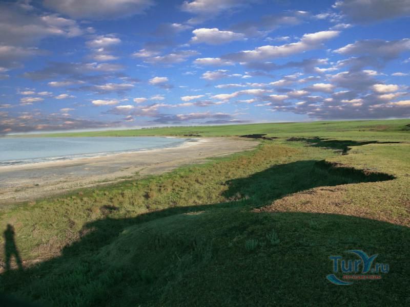 Большое Яшалтинское Озеро