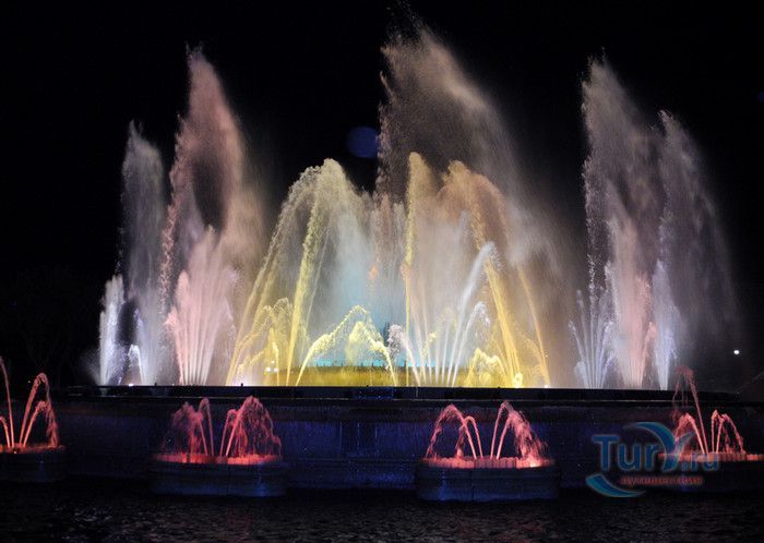 Волшебный Фонтан в Барселоне