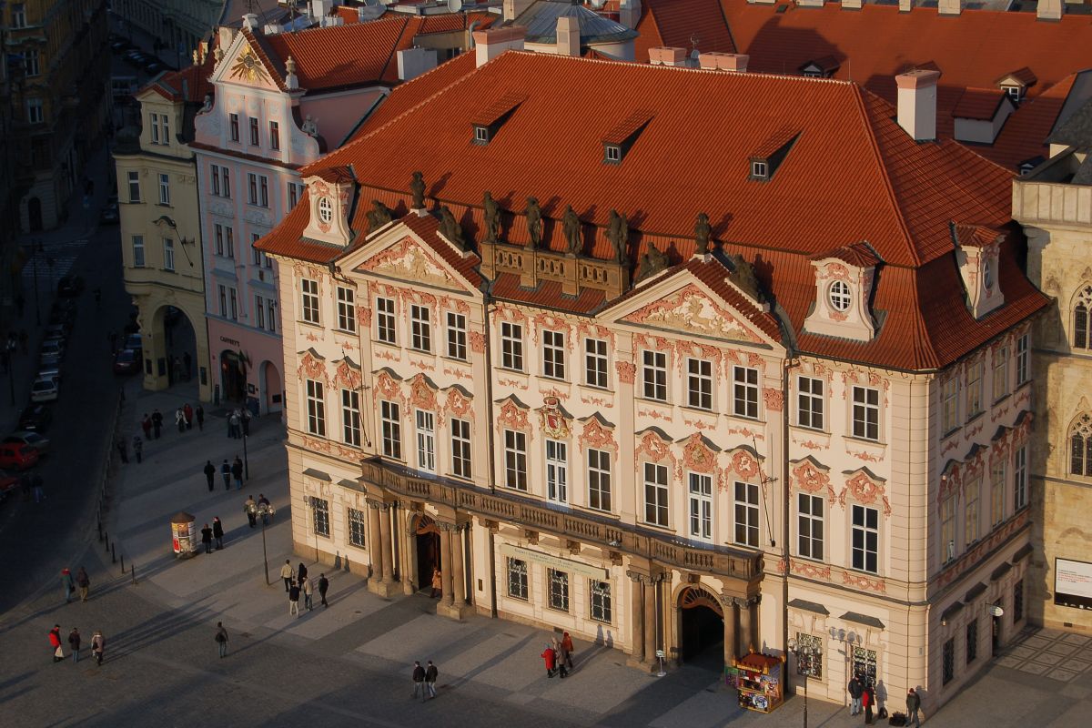 Дворец Кинских