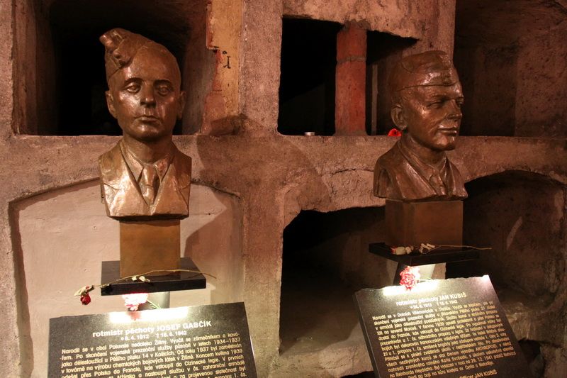 Национальный памятник героям гейдрихиады