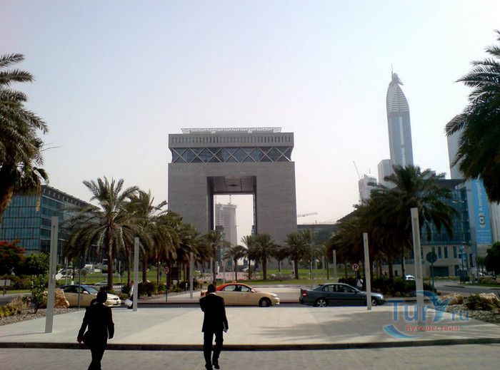 Здание Ворота