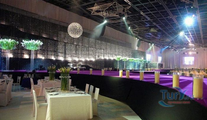 Всемирный Торговый Центр Дубая