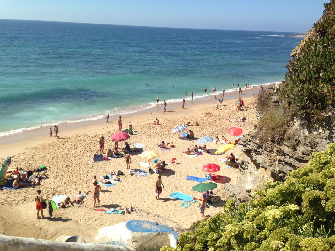 Пляж «Прайя-ди-Сан-Себастьян»