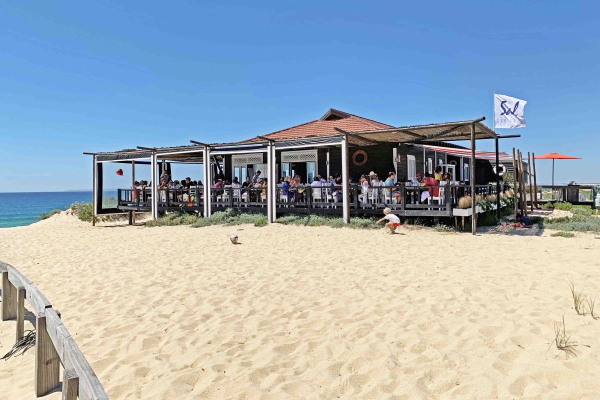 Пляж «Прайя-ду-Пегу»