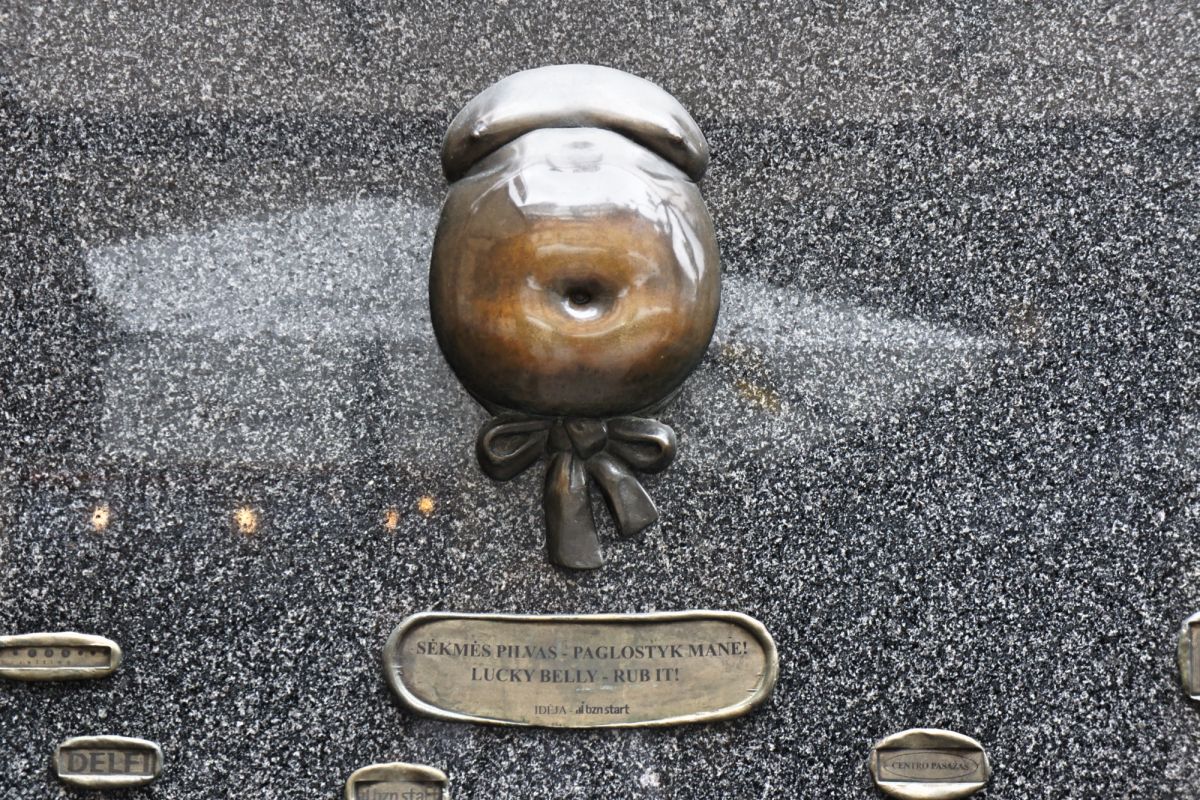 Пузо удачи (Живот удачи)