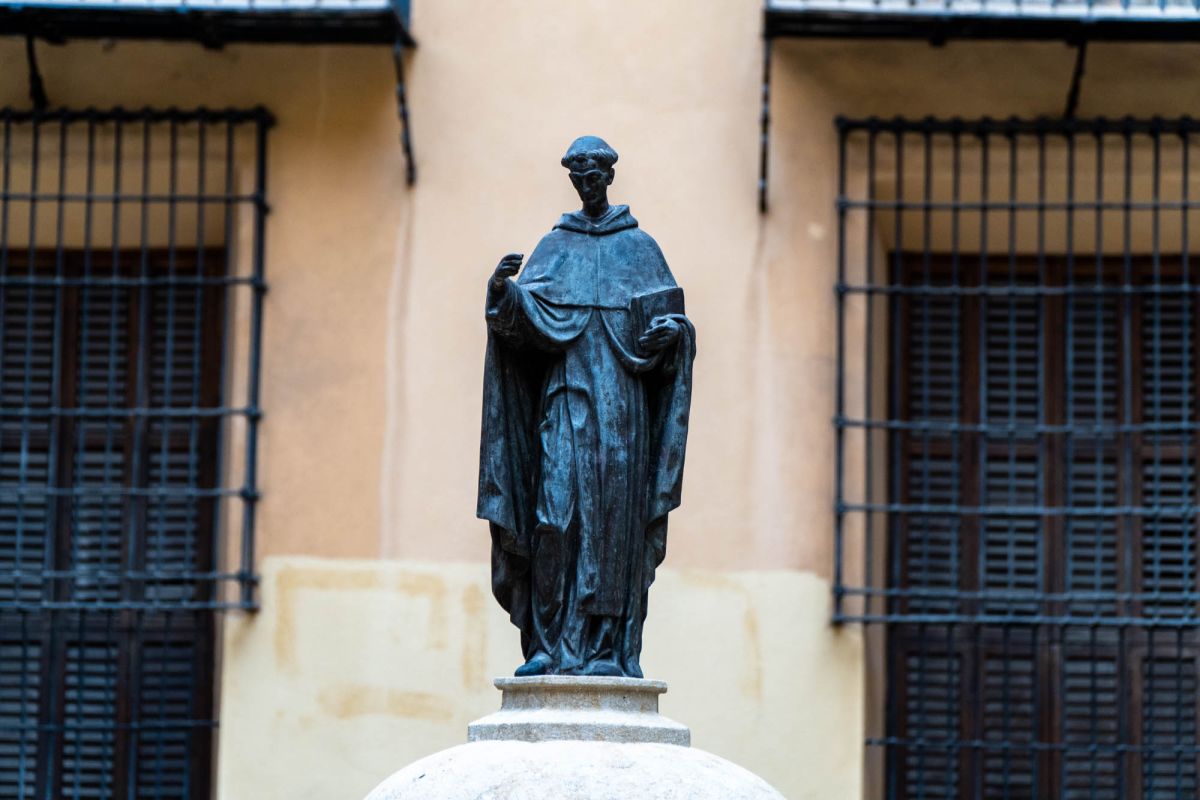 Площадь Сан-Луис-Бертран