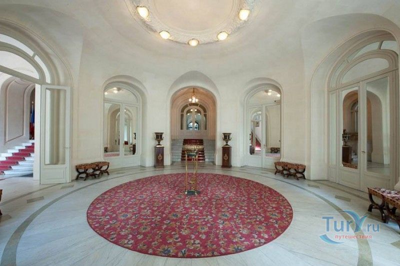 Здание Французского Посольства в Вене