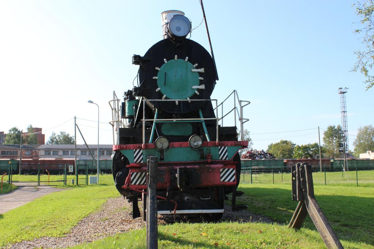 Паровоз-памятник