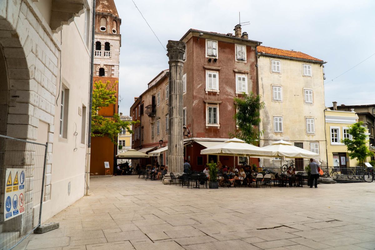 Площадь Петра Зоранича