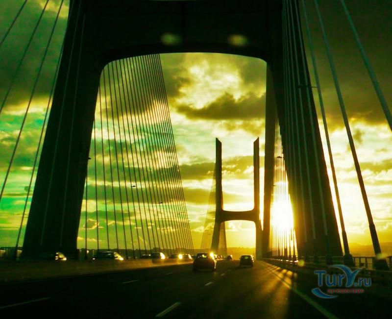 Мост Васко да Гама