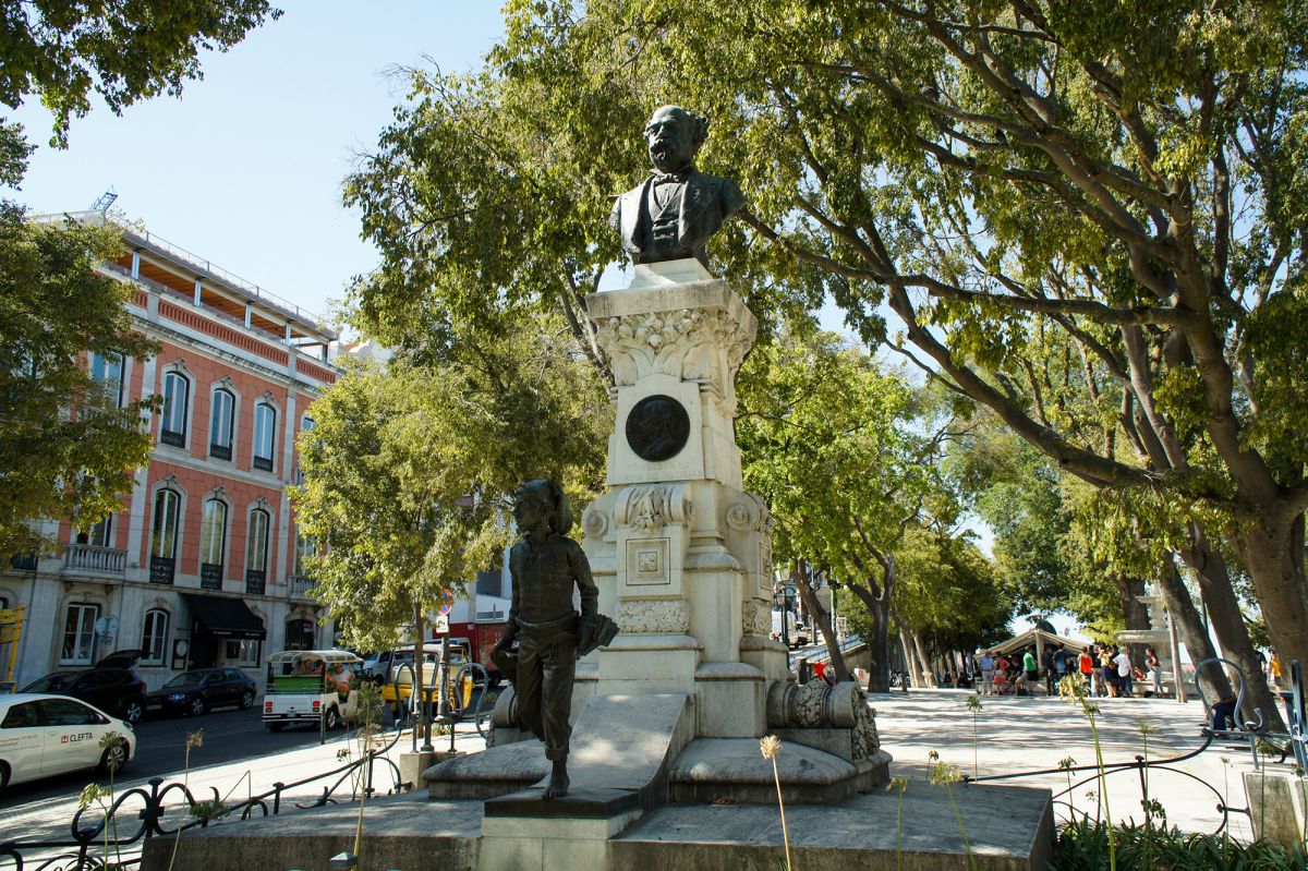 Смотровая площадка Сан-Педро-де-Алькантара (сад Сан-Педро-де-Алькантара)