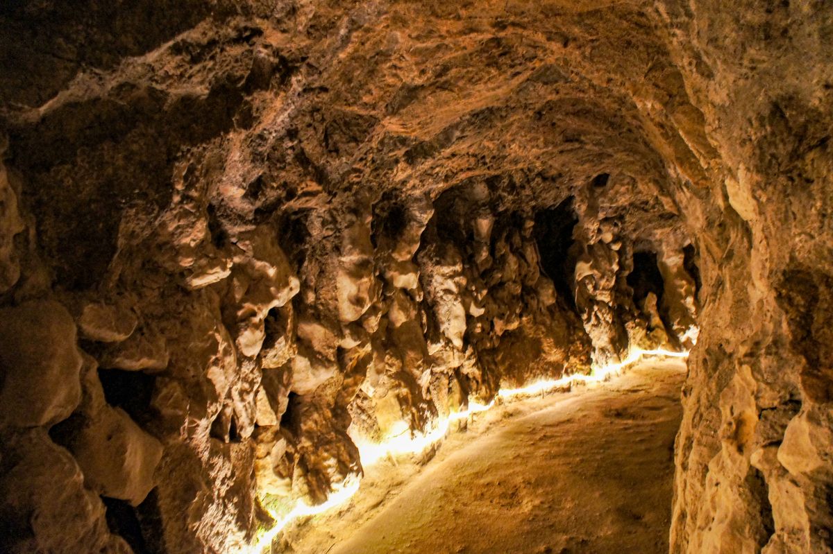 Грот лабиринта в Кинта-да-Регалейра