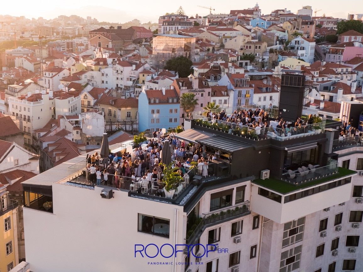 Rooftop Bar - Hotel Mundial