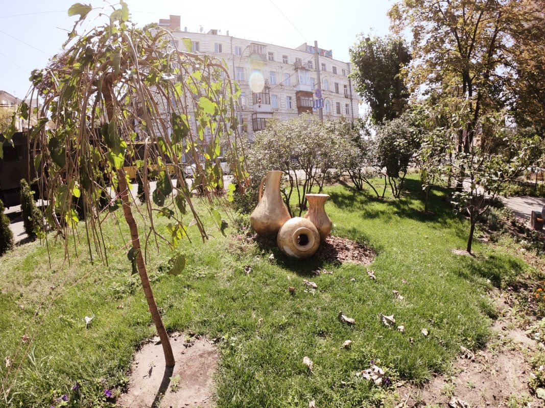 Сквер им. Муслима Магомаева