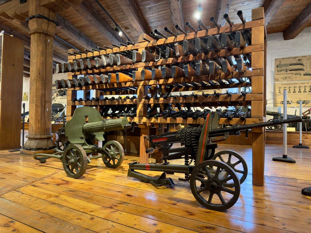 Военный музей во Вроцлаве