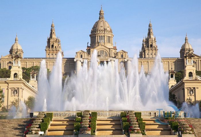 Волшебный Фонтан в Барселоне