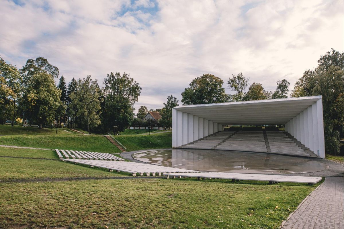 Вильяндиская певческая сцена