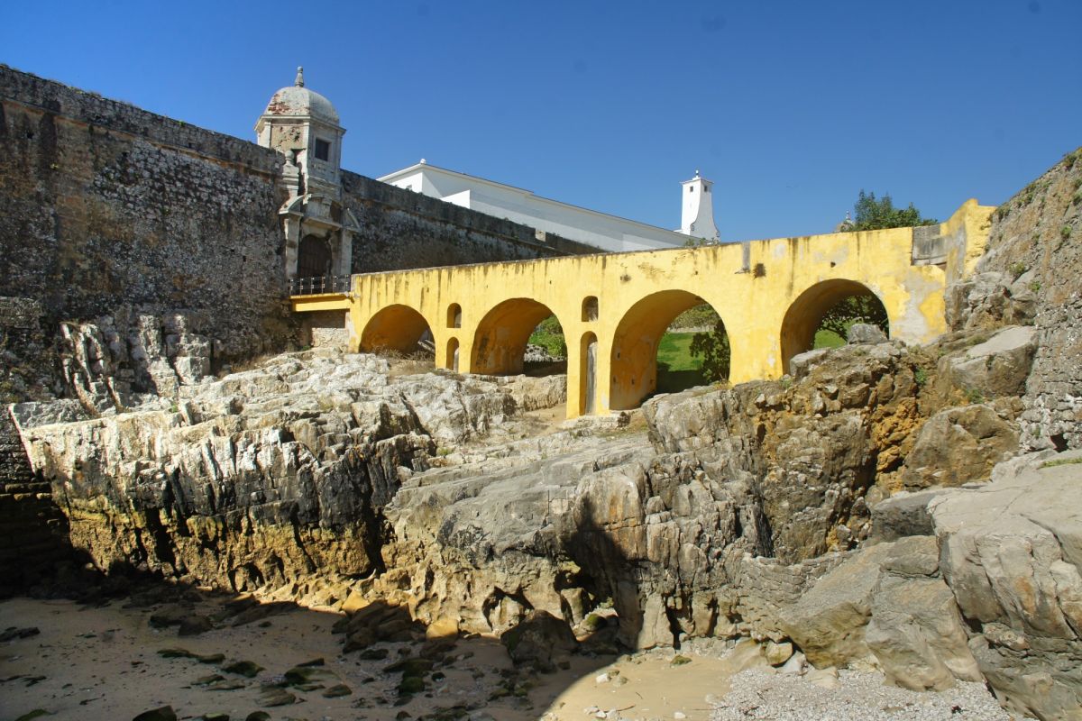 Крепость Пениши