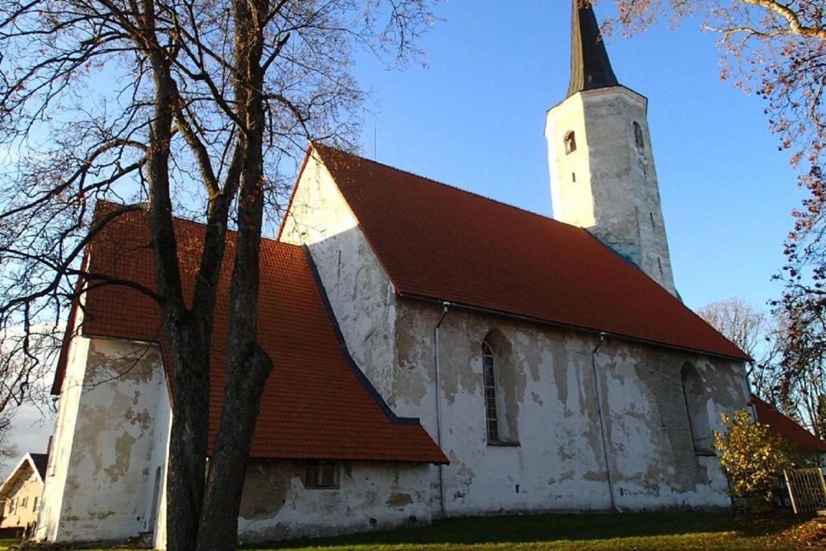 Церковь Святого Маврикия в Хальяла