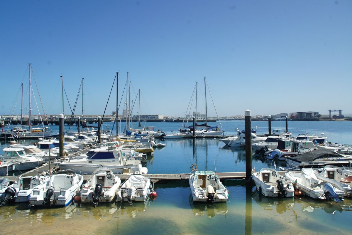 Пенише Марина