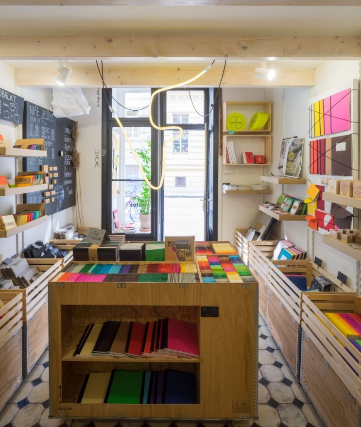 Канцелярский магазин Papírna