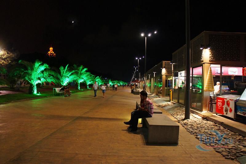 Приморский парк (Батумский бульвар)