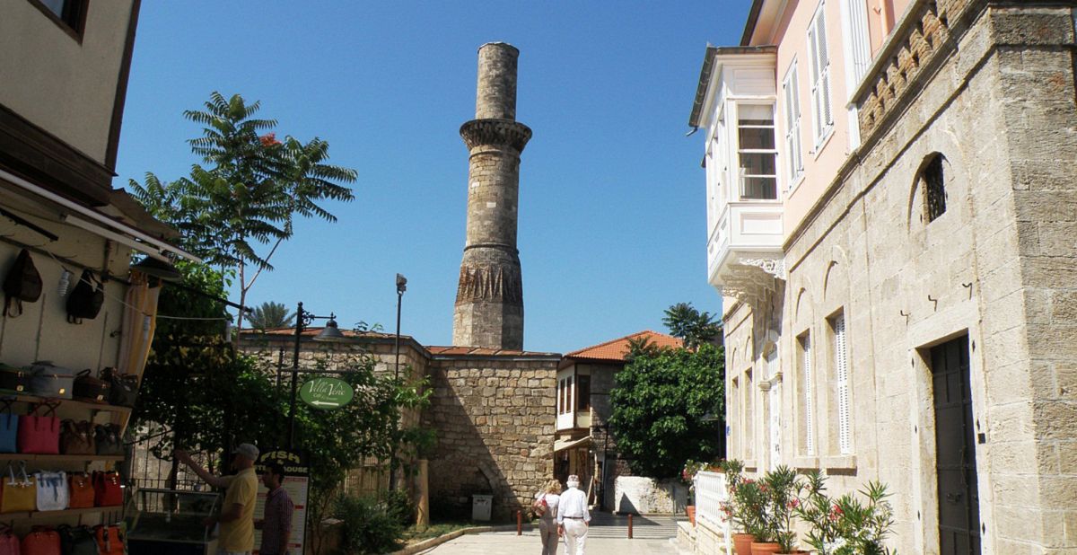 Минарет Кесик (Kesik Minare) - Усеченный Минарет