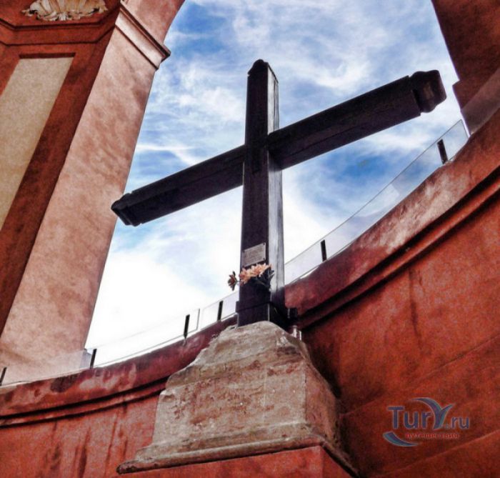 Базилика Мадонна Ди Сан Лука