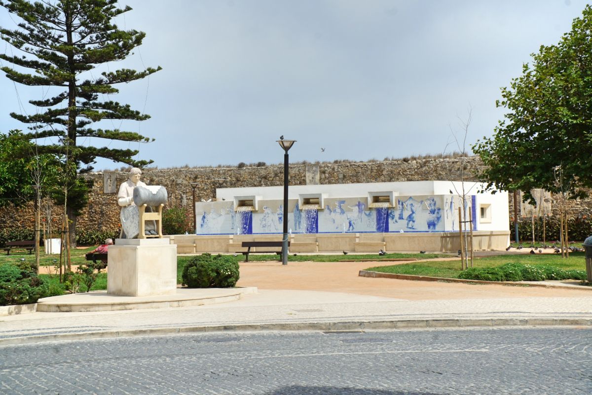 Площадь Якоба Родригеса Перейра