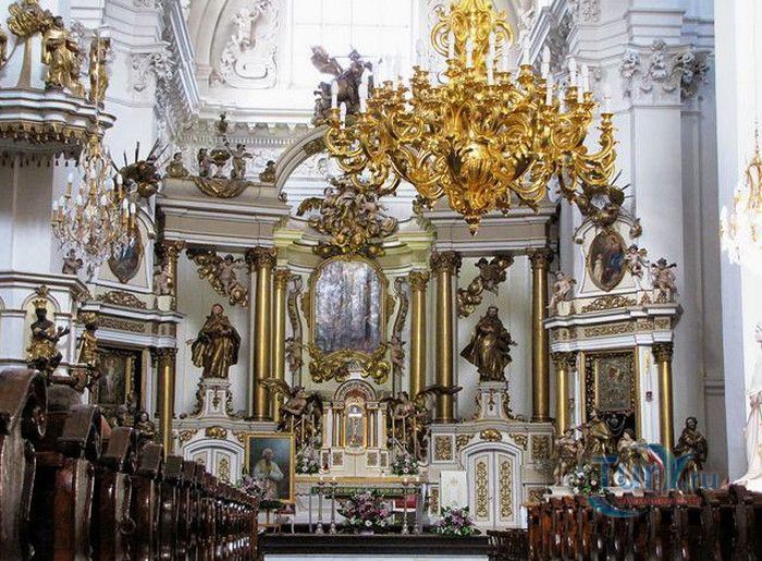 Церковь Успения Пресвятой Девы Марии и Святого Иосифа, Супруга Божией Матери (Церковь Кармелитов)