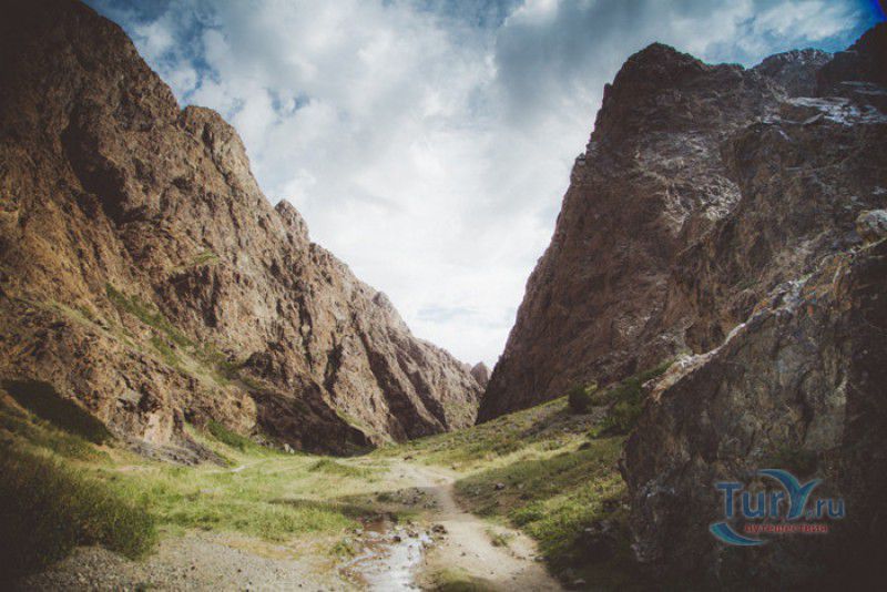Ущелье Елын-Ам