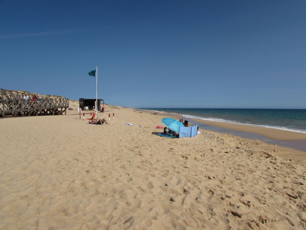 Пляж «Прайя-да-Кинта-ду-Лагу»