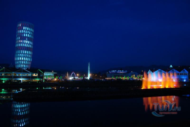 Площадь Героев в Батуми