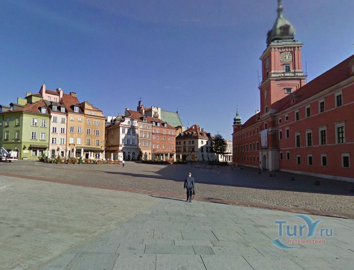 Дом под Пеликанами (Варшавcкий Туристический Информационный Центр)