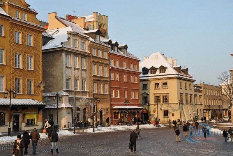 Замковая Площадь