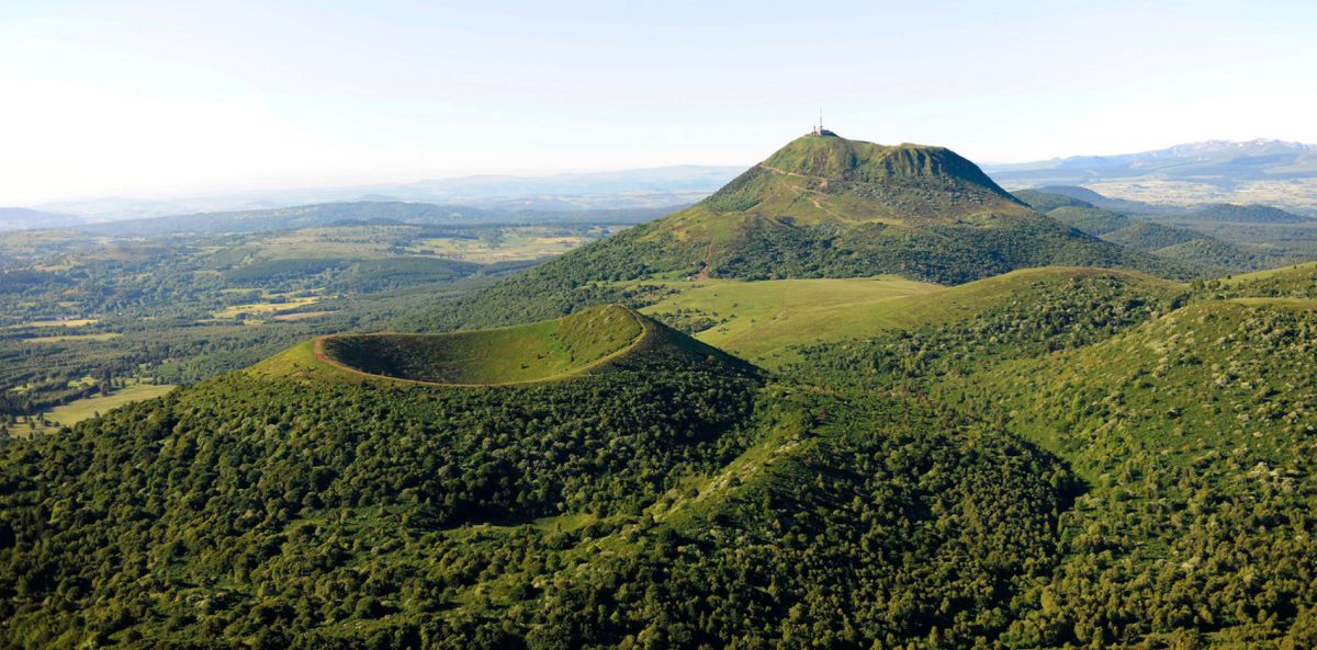 Цепь потухших вулканов Шен-де-Пюи