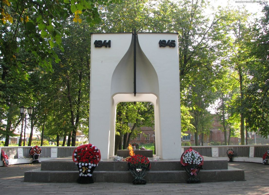 Памятник суздальцам, погибшим в годы Великой Отечественной войны