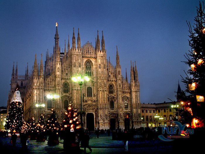 Пьяцца Дель Дуомо (Соборная площадь)