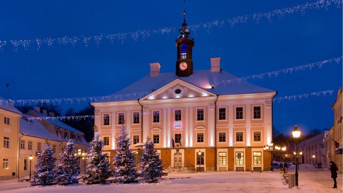 Тартуская Ратушная площадь