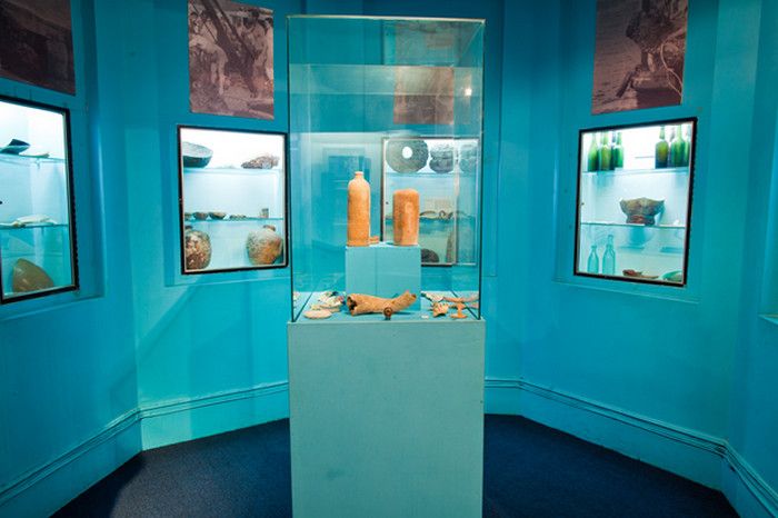 Национальный Музей и Художественная Галерея Тринидад и Тобаго (National Museum and Art Gallery)