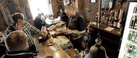 Паб Курва Коду (Дом грустного)